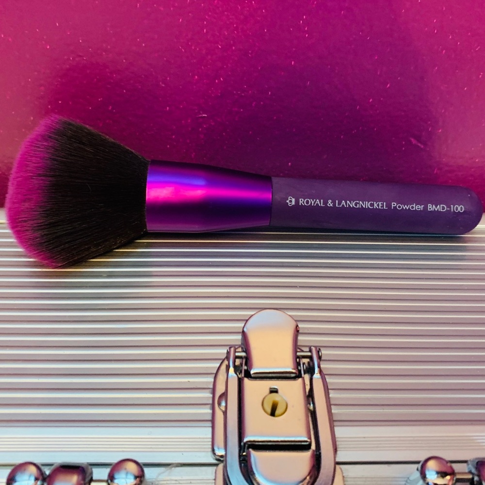 Royal and Langnickel powder brush